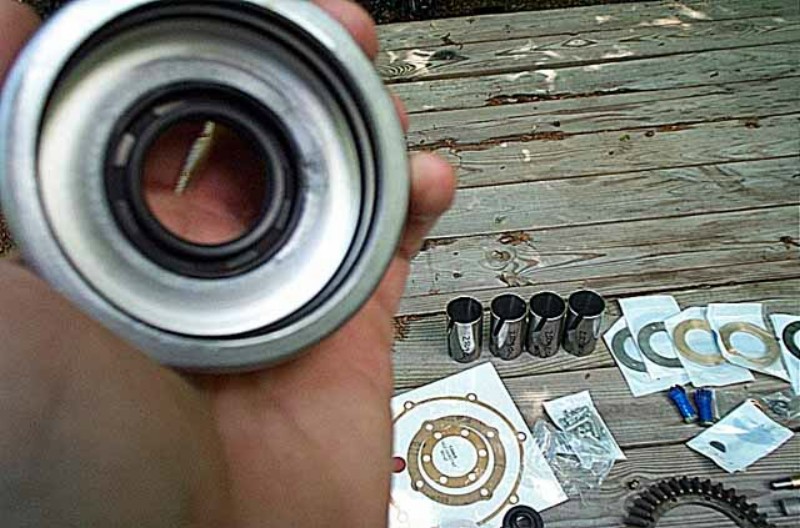 ../Images/inside_of_aluminum_seals.jpg
